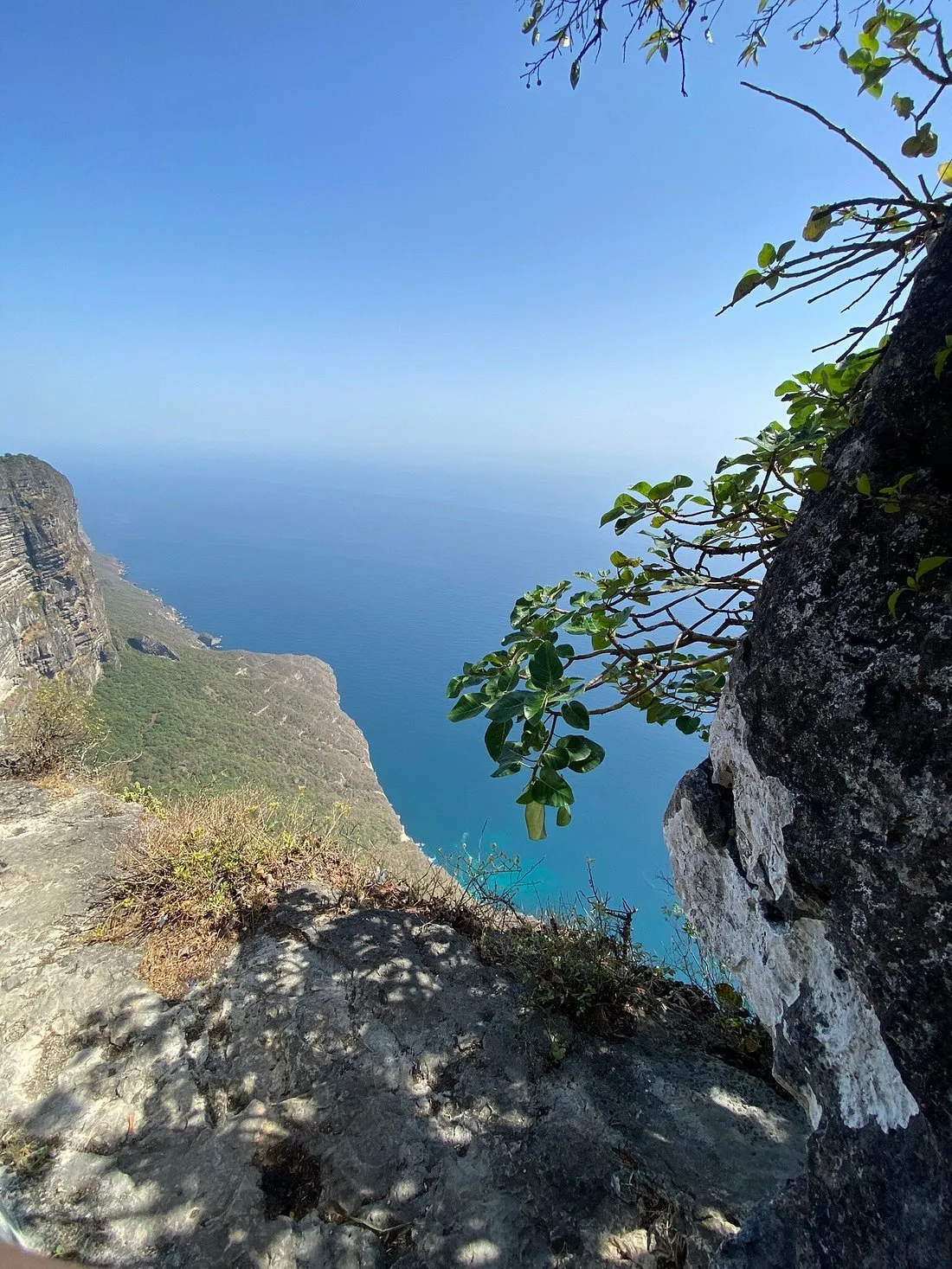 Scenic Views & Hidden Beaches Tour: Al Mughsail, Osara & More | Salalah Vacations